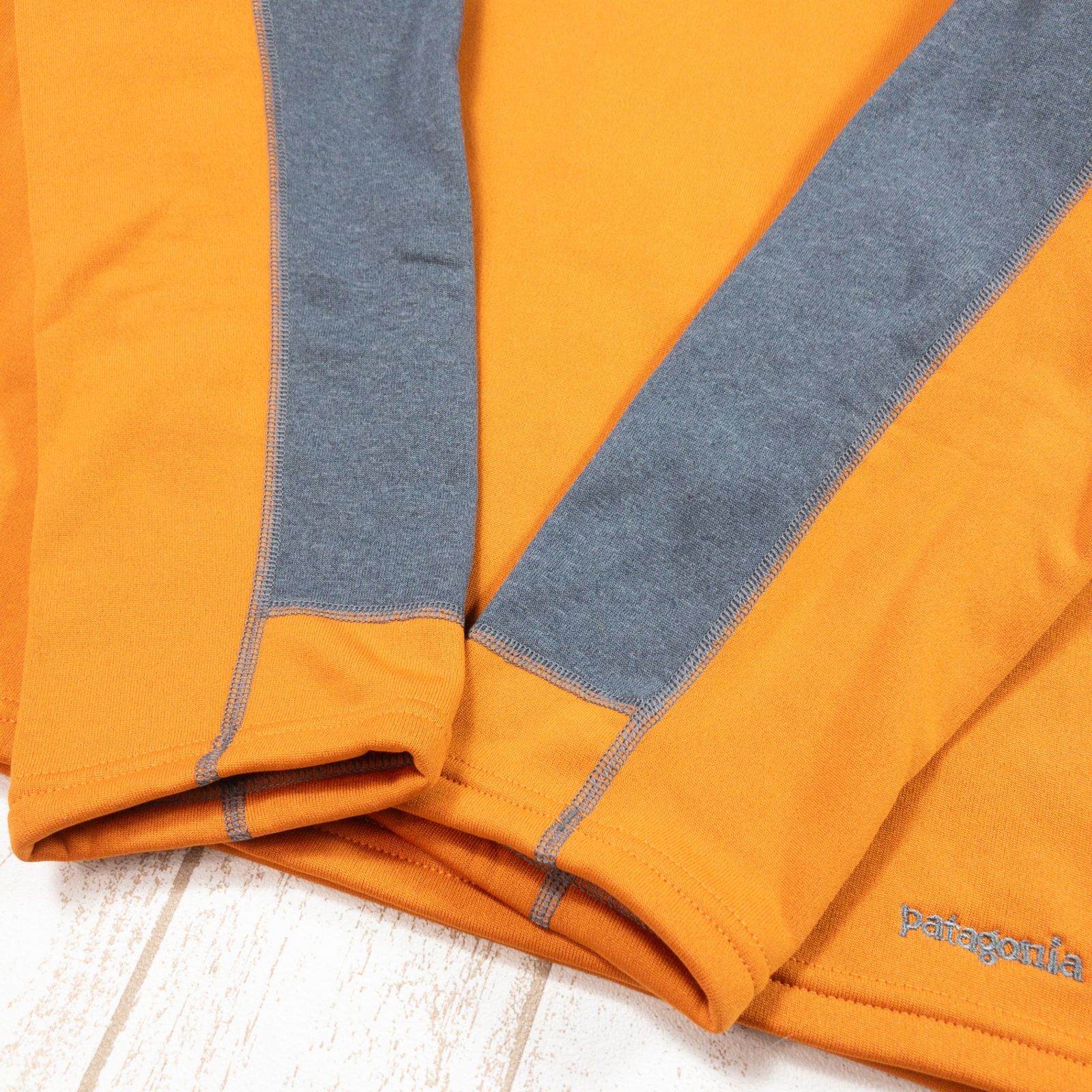 Men's M オレンジ系】 Patagonia ( パタゴニア ) キャプリーン 4