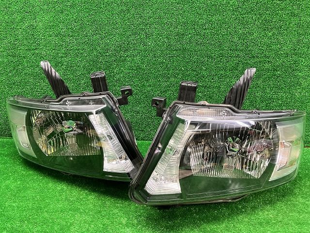 コーティング加工済 比較的綺麗 GK1/2 スパイク 後期 ヘッドライト左右 HID 100-22610 T レベ・バラスト付 241226249