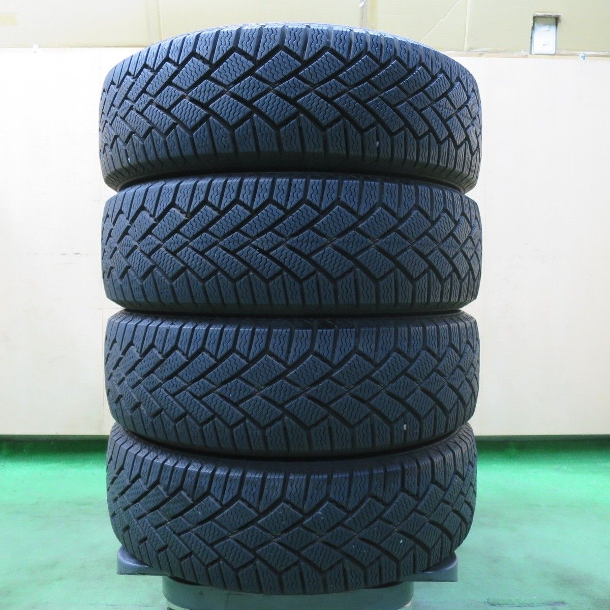 165⁄55R14 バリ溝！キレイ！17年製！8.5分☆165/55R14 ダンロップ