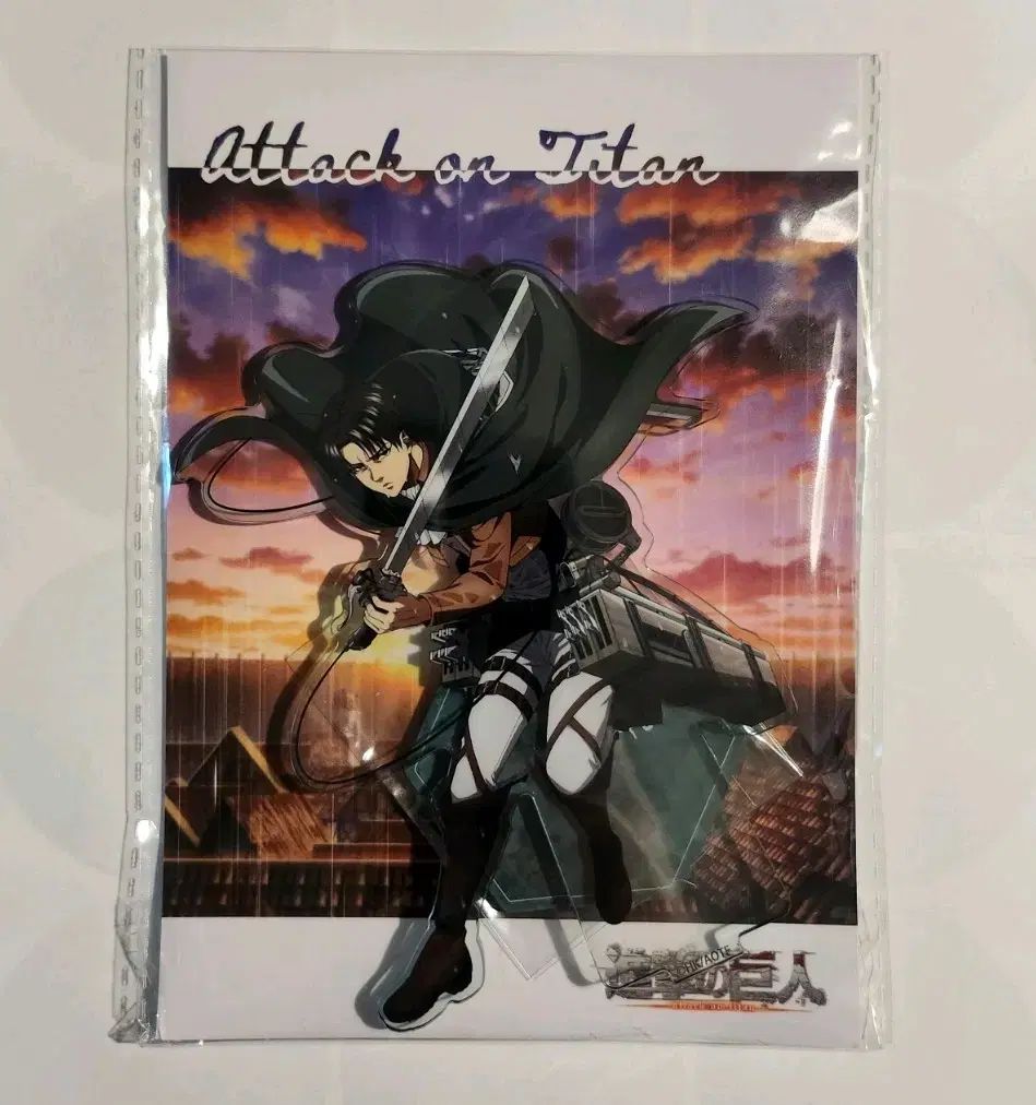 hicul 進撃の巨人 進撃の巨人 キャラウムカフェ リヴァイ 等身大パネル