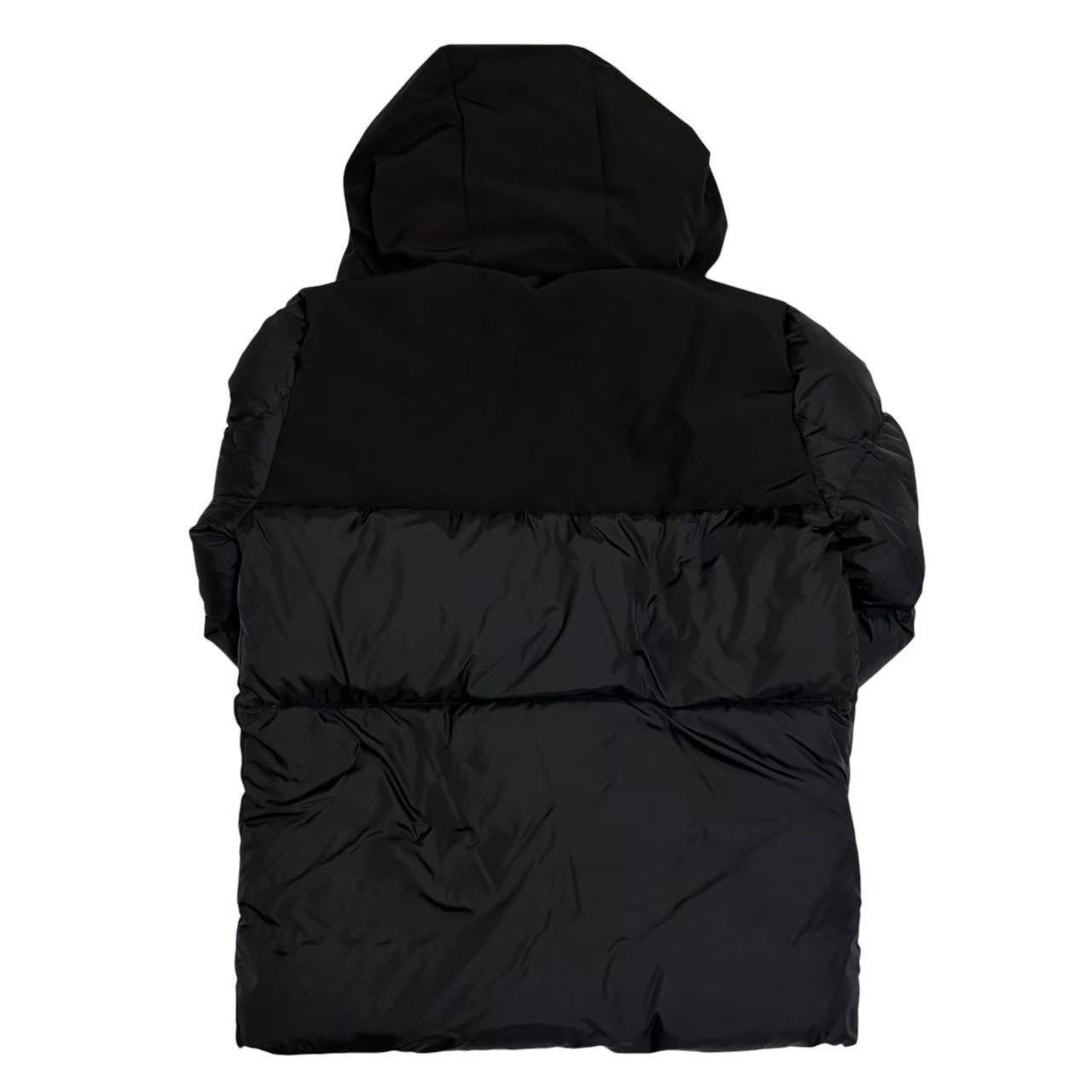 MONCLER モンクレール モンクラー ダウンジャケット 黒 アウター 上着 