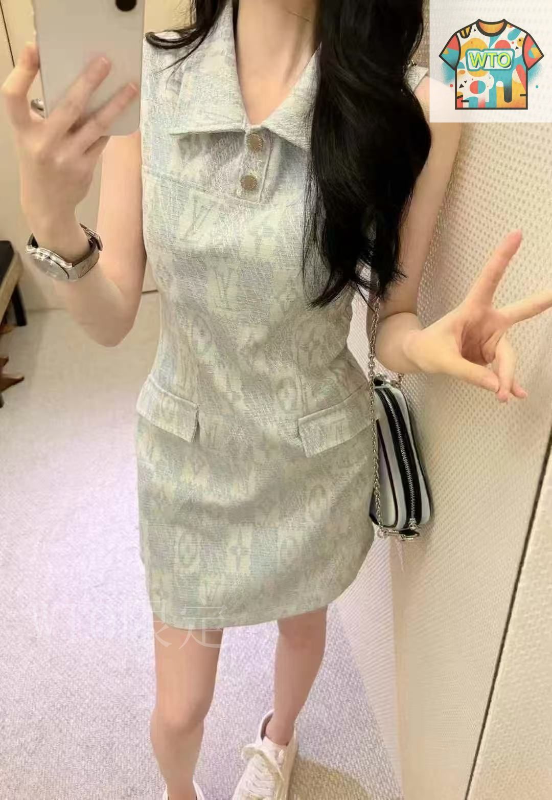 【大人可愛い上品スタイル♡】LV × デニムドレス 大人可愛い上品スタイル♡】LV × デニムドレス (Louis Vuitton