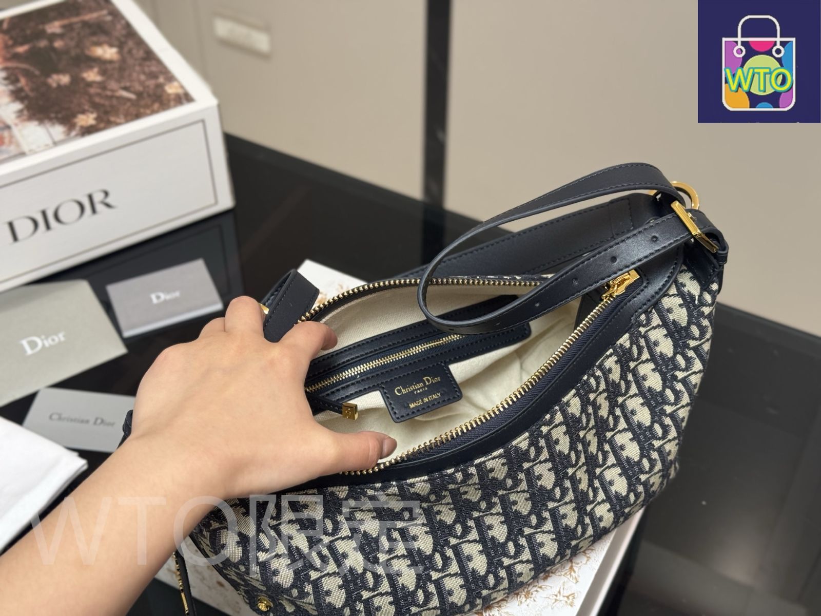 今日特価】Dior ディオール ホーボーバッグ 新作シリーズ 超?な