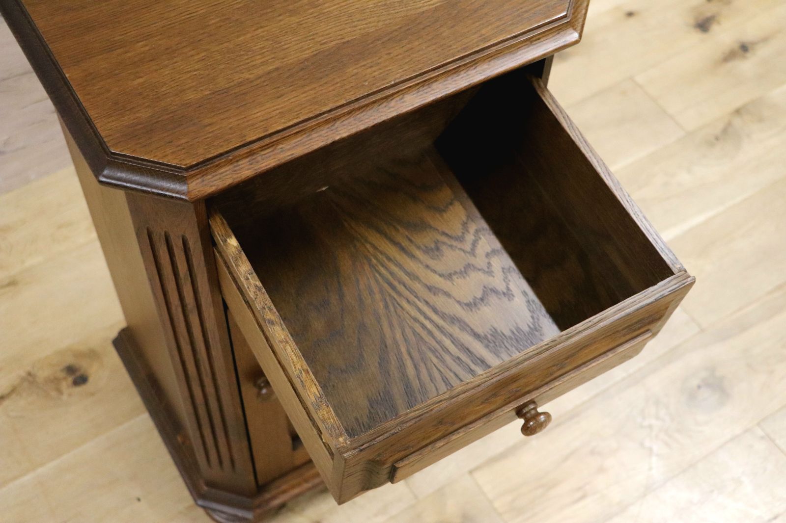 ミニキャビネット