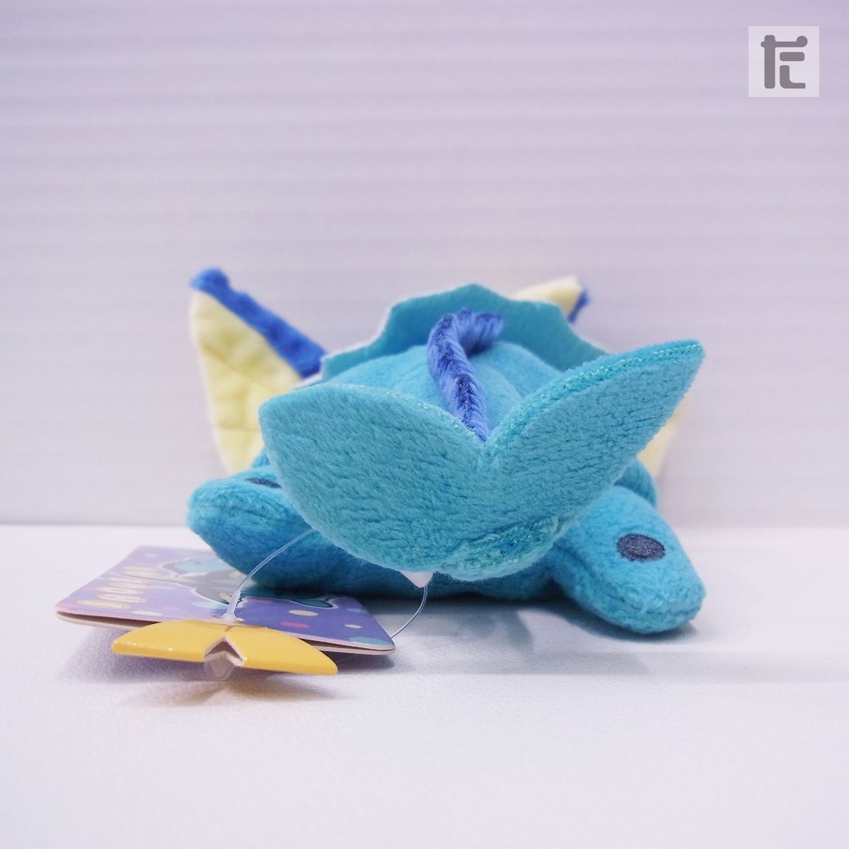 くったりぬいぐるみ　シャワーズ　タグ付き くったりぬいぐるみ シャワーズ ポケモンセンター 限定 ポケモン