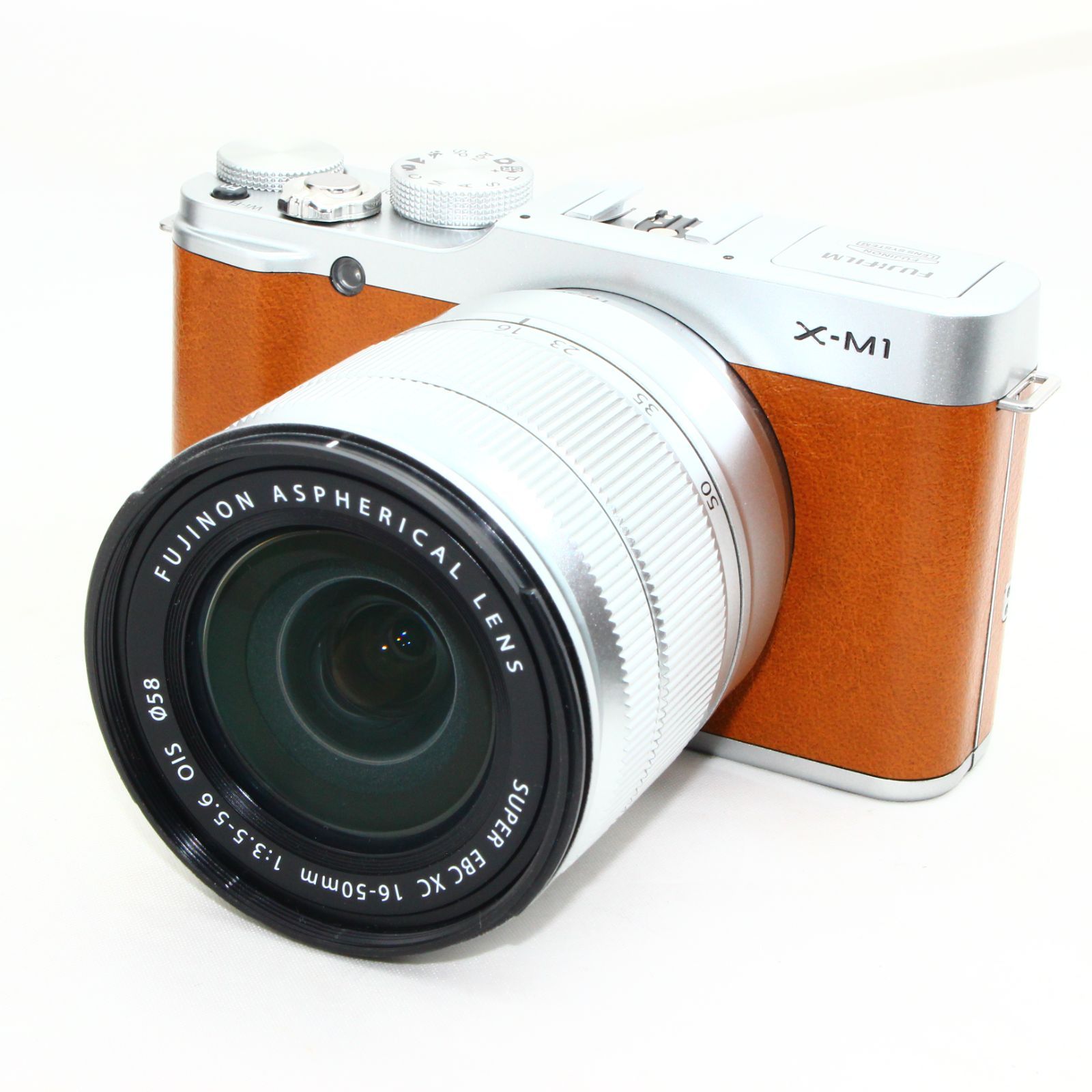 富士フイルムX-M1 レンズキット