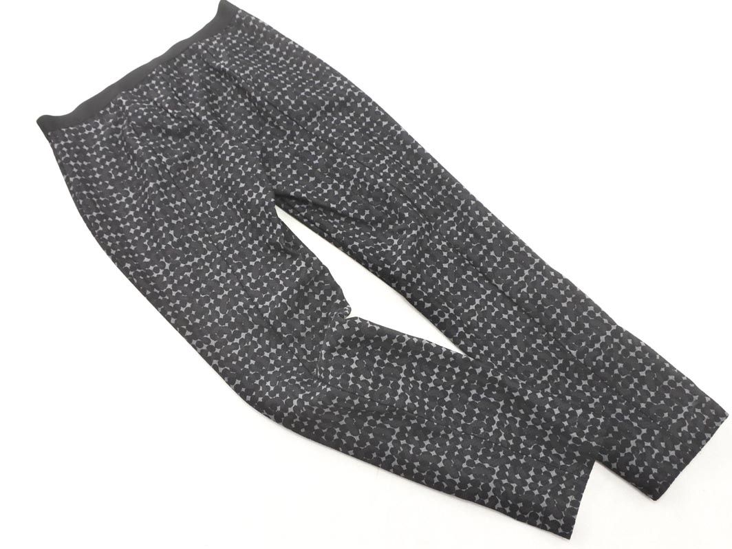 ★新品・タグ付き★EVEX by KRIZIA　テーパードパンツ　黒　サイズ４２ ☆新品・タグ付き☆EVEX by KRIZIA テーパードパンツ 黒 サイズ42