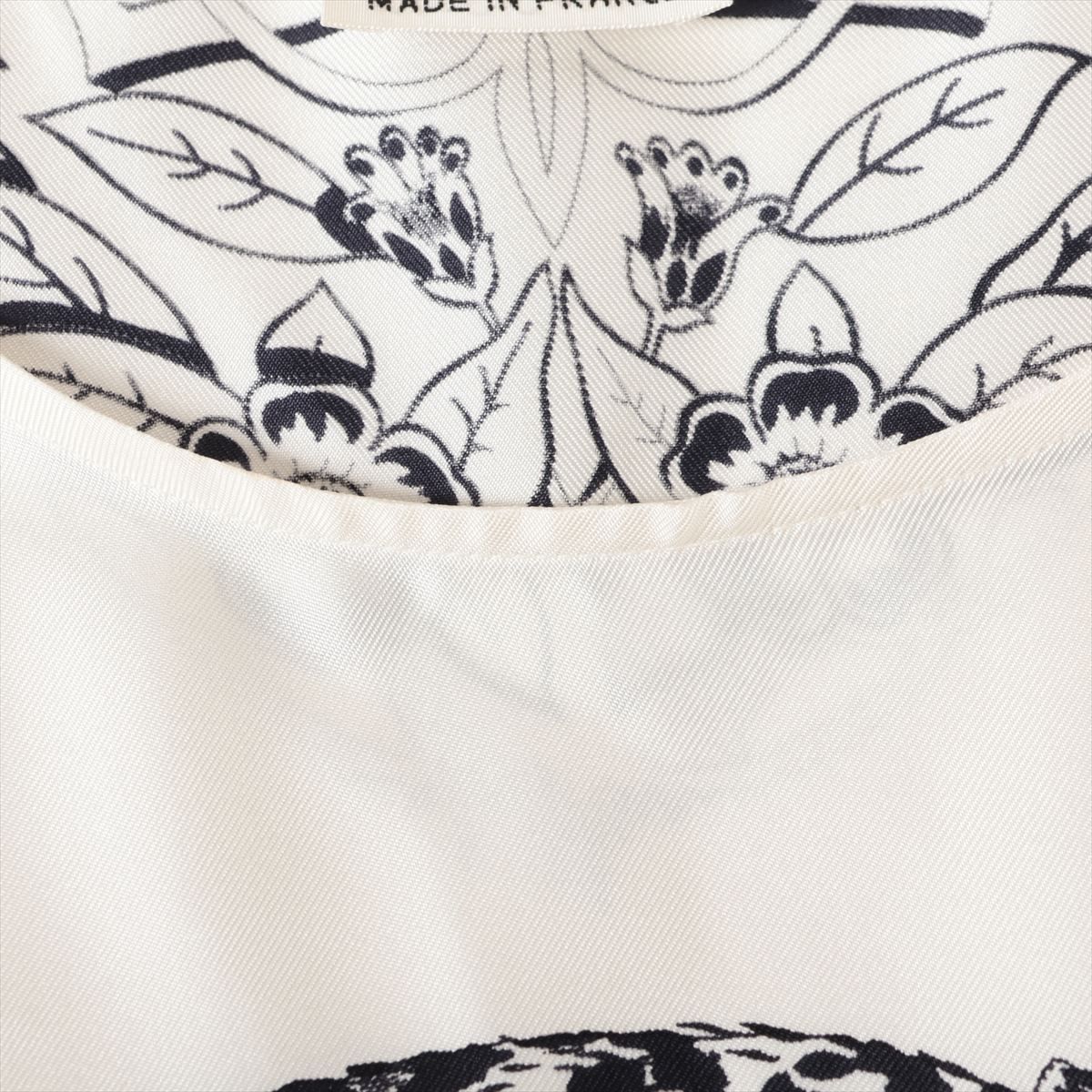 HERMES エルメス 16SS シルク ジャングルラブ Jungle Love HERMES エルメス 16SS シルク ジャングルラブ Jungle Love