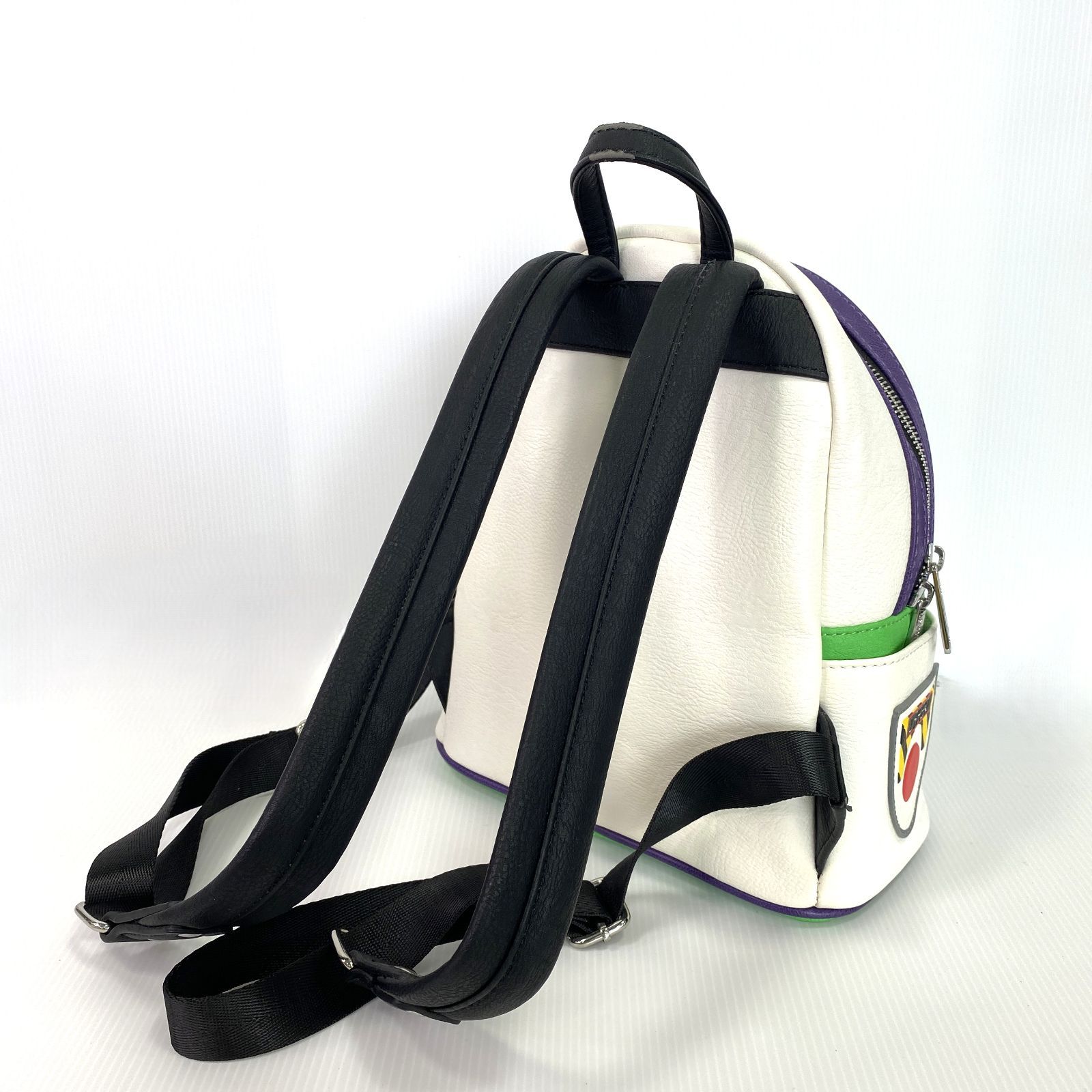 Loungeflyバズ・ライトイヤー ミニリュック Amazon.com | Loungefly Toy Story Buzz Lightyear Faux Leather