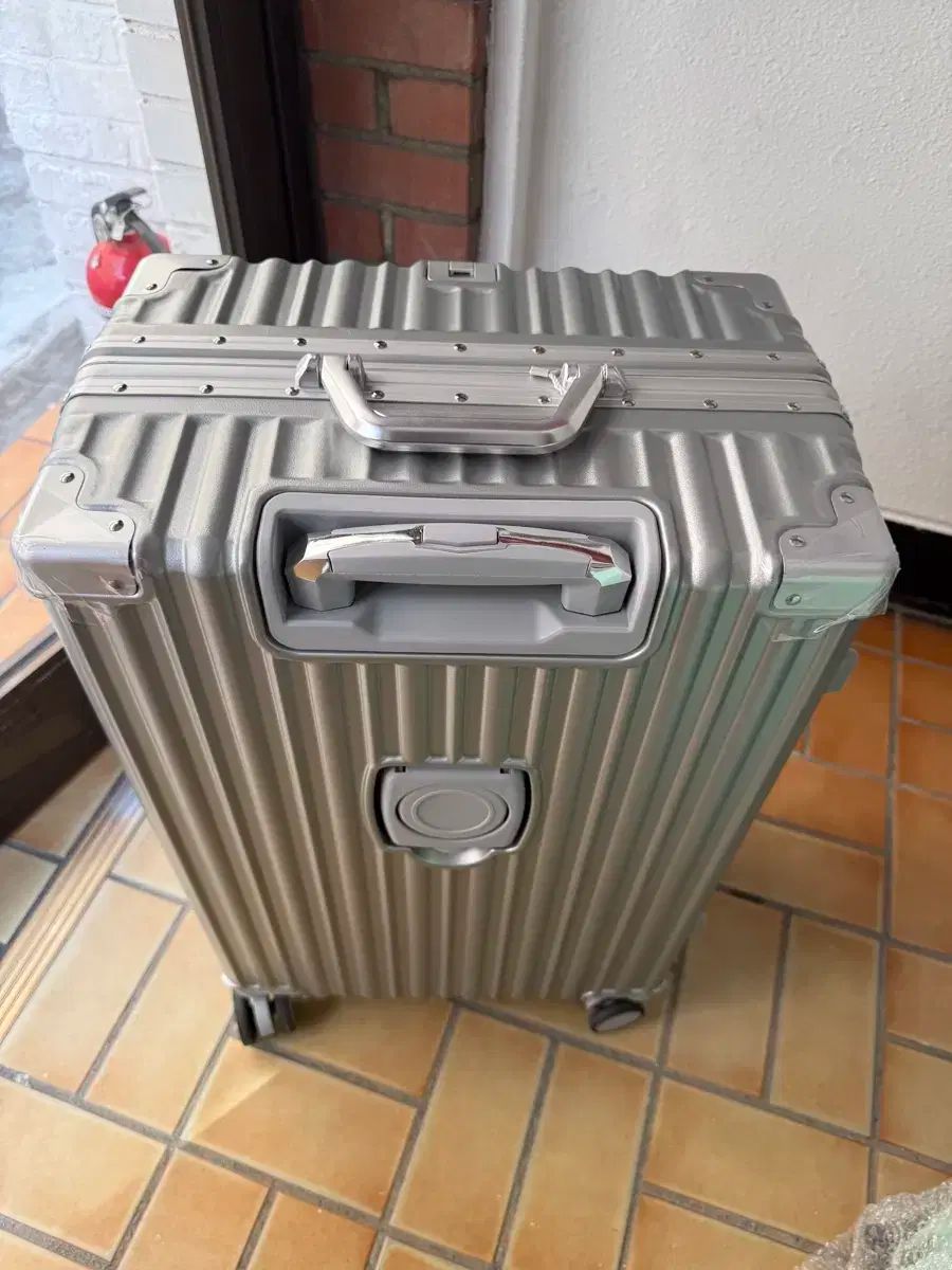 未使用✨サムソナイト スーツケース ヴァイゴン II SP 27L キャリー Amazon | [サムソナイト] スーツケース ヴァイゴン II SP
