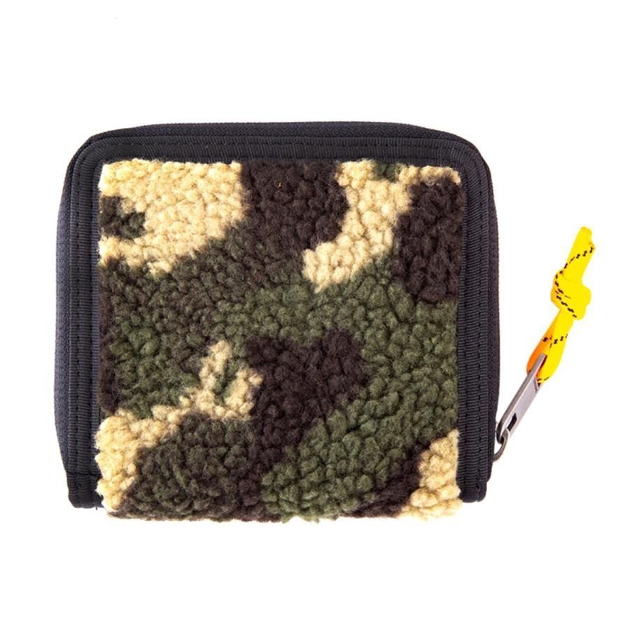 ☆数量限定SALE☆人気☆DIESEL 二つ折り財布 カモフラ柄 ボア