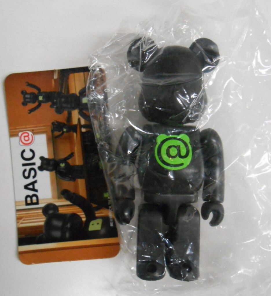 MEDICOMTOY BE@RBRICK BASIC(@) 黒×緑文字 100% シリーズ5