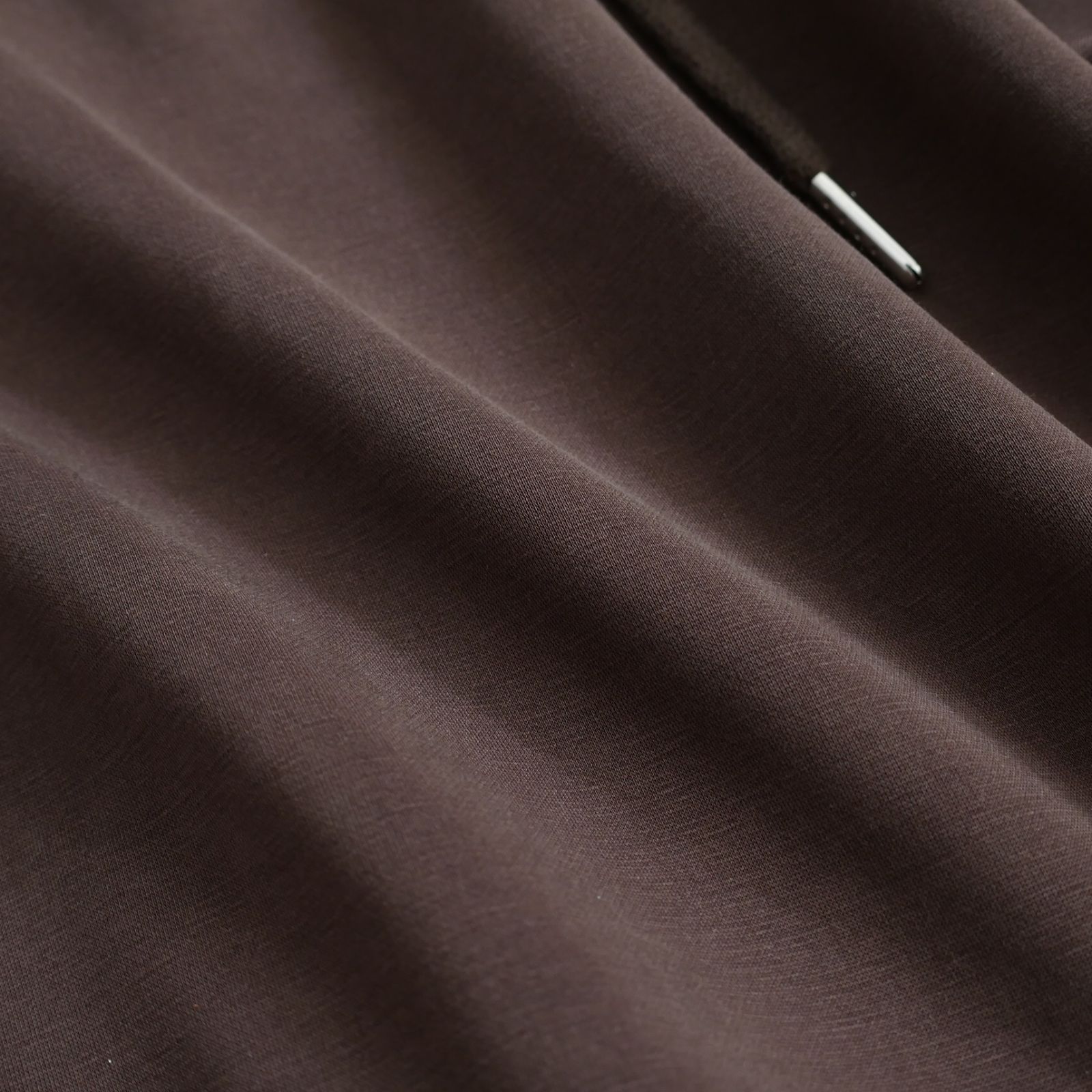 美しいマットな風合い イタリア製パーカー