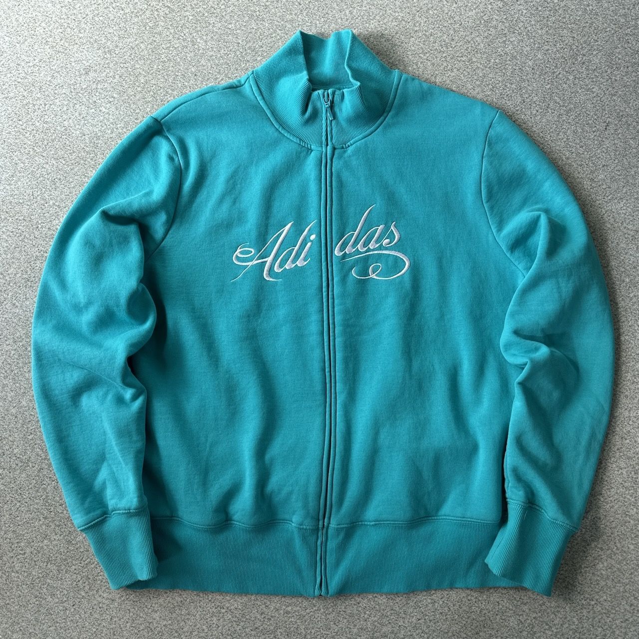 【美品】adidas 緑 トラックジャケット 13694 アディダス ヨーロッパTT 刺繍ロゴ トラックジャケット
