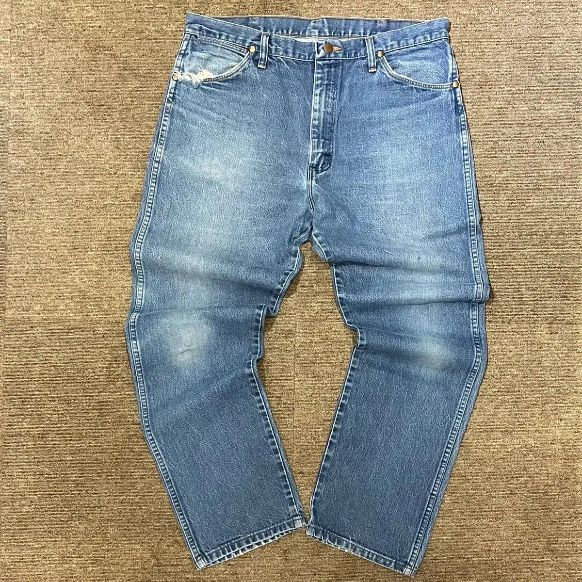 【雷市場（ポンジャン）商品韓国直送】 （ 37 ） Wrangler Wrangler(ラングラー) デニム パンツ 13MWZ