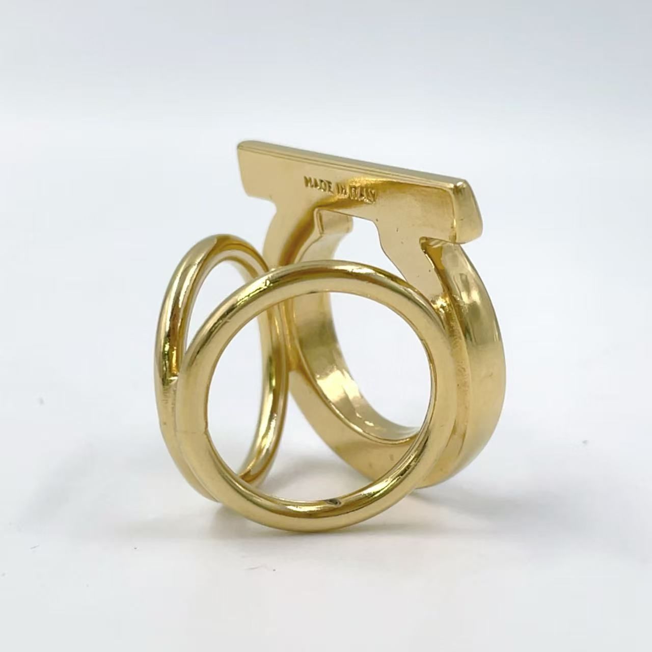 Salvatore Ferragamo スカーフリング GP ゴールド 財布 小物 その他