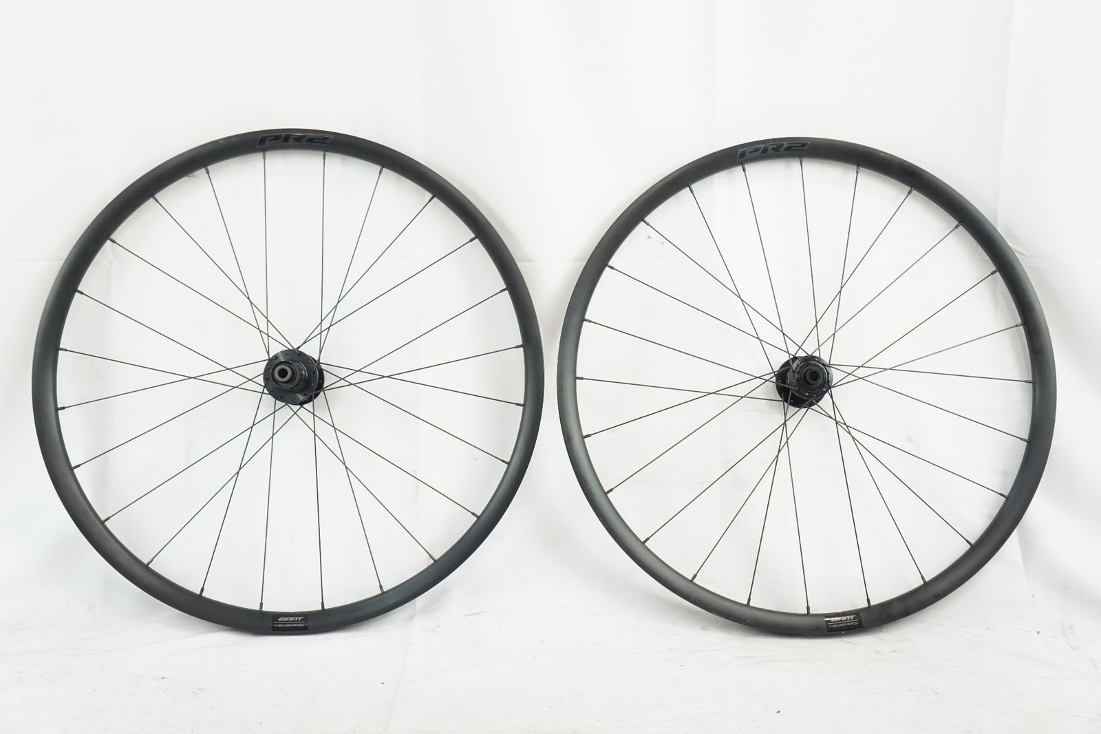 GIANT 「ジャイアント」 TUBELESS READY シマノ11速 ホイールセット 