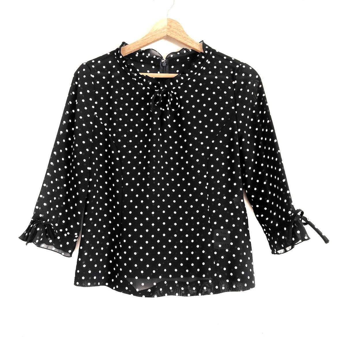 COURREGES クレージュ 七分袖カットソー サイズ9R レディース - 黒×白 クルーネック|ドット柄|シースルー|リボン