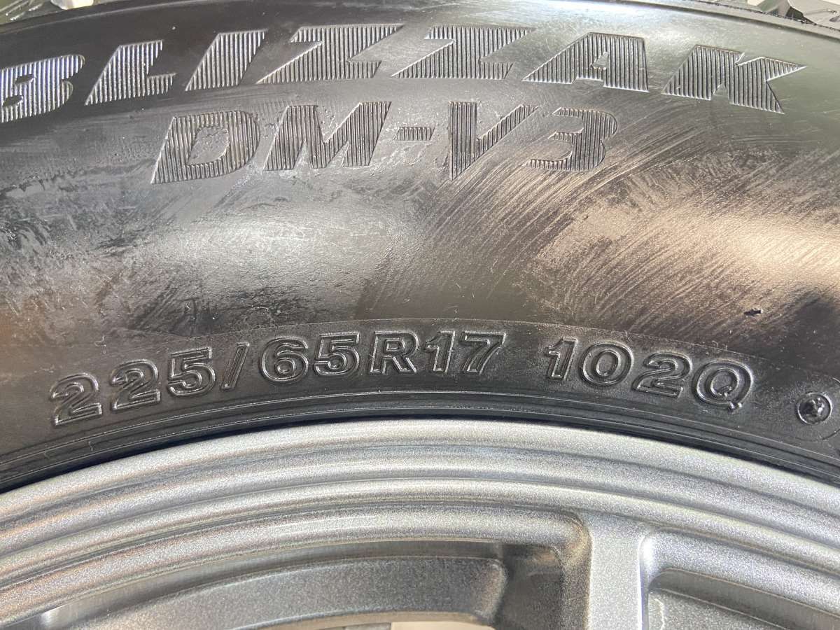 225/65R17 ブリヂストン ブリザック DM-V3 SPORT ABELIA 17x7.0 48 114.3-5穴 中古タイヤ  スタッドレスタイヤ ホイールセット 4本セット w17240527034 - メルカリ