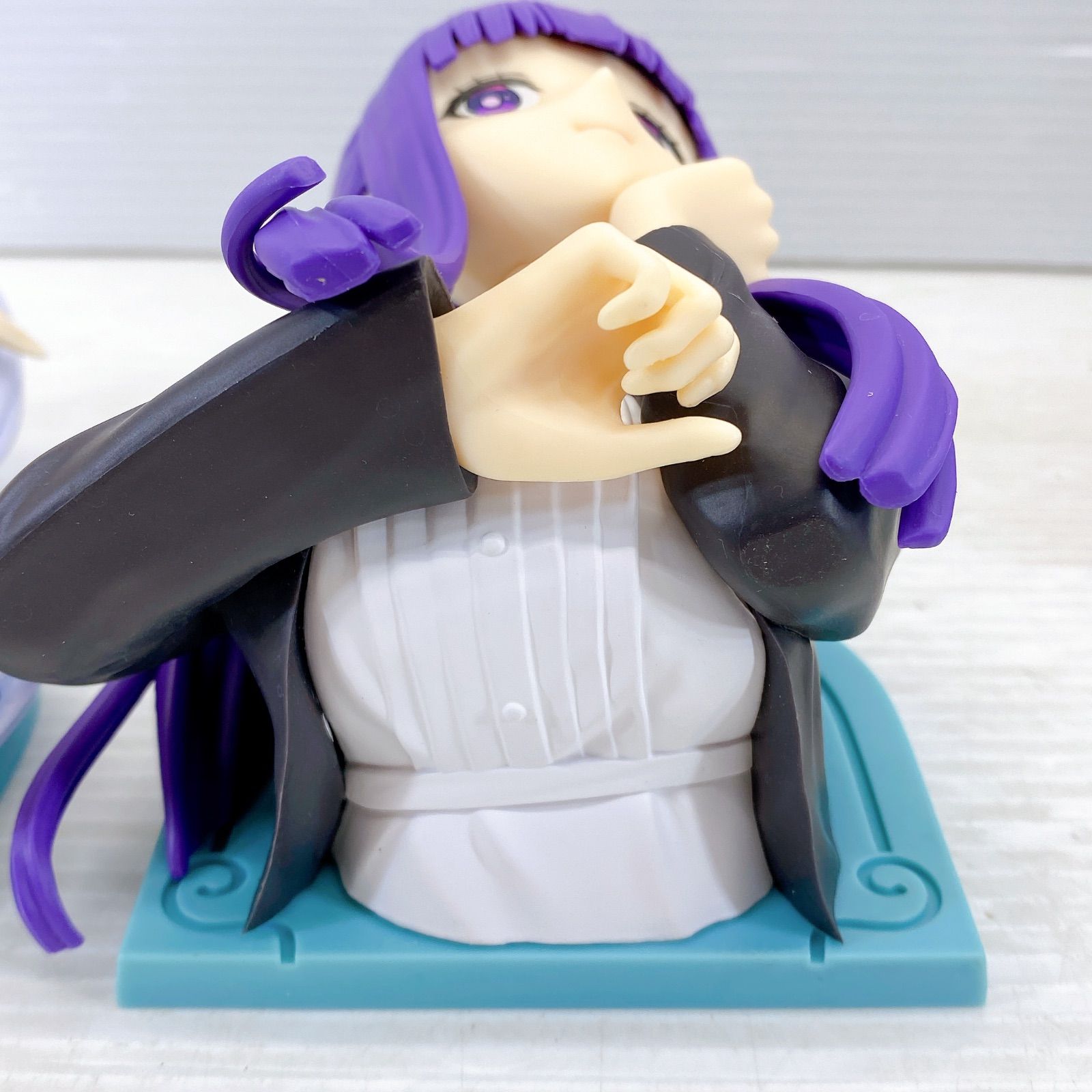 ◇ BANDAI BAMPRESTO 葬送のフリーレン ほおづえ胸像フィギュア
