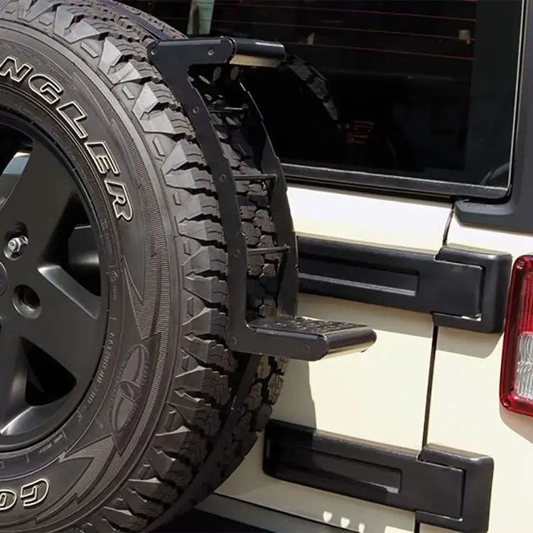 4X4通用スペアタイヤラダー 踏み台対応