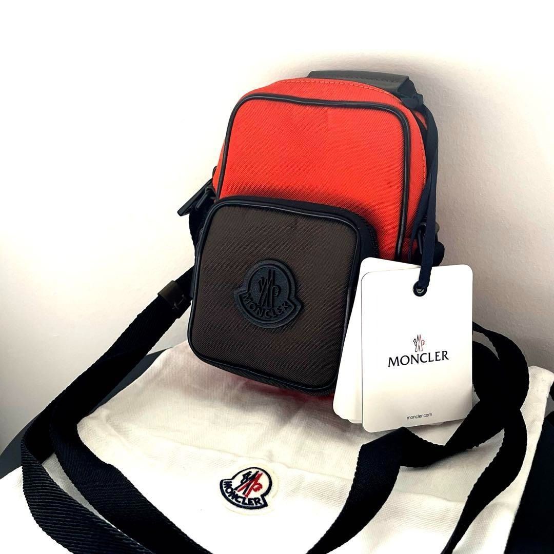 【新品未使用】 MONCLER YEHOR ショルダーバッグ オレンジ 新品 未使用】 MONCLER モンクレール YEHOR ショルダーバッグ