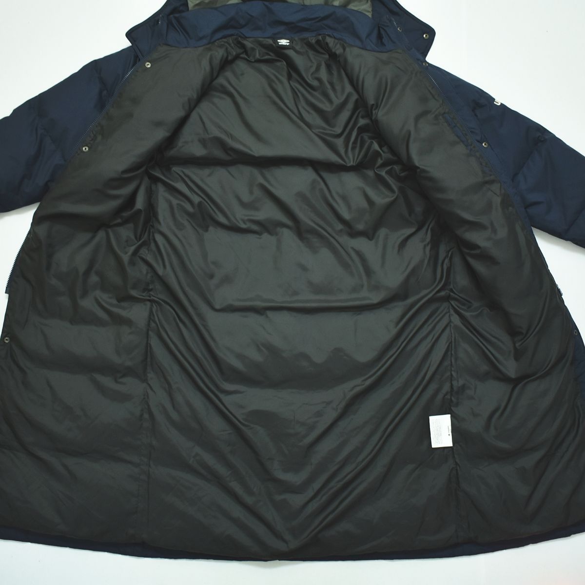 デサント製 アンブロ UMBRO 正則学園高校 サッカー部 ダウン ベンチ