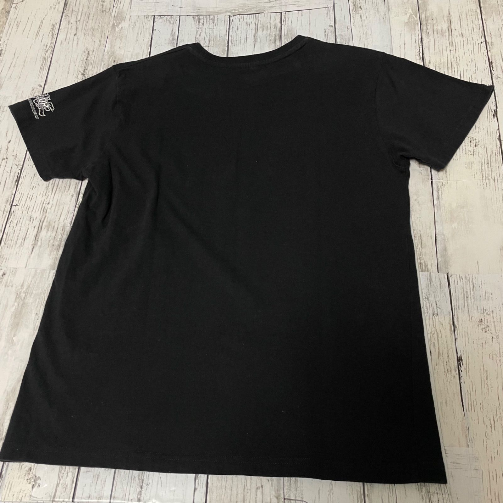 送料込】 遊戯王 BENCH Tシャツ シャツ メンズ 海馬 城之内 遊戯 孔雀 