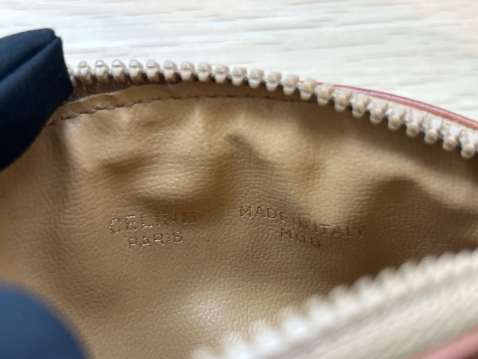 CELINE セリーヌ