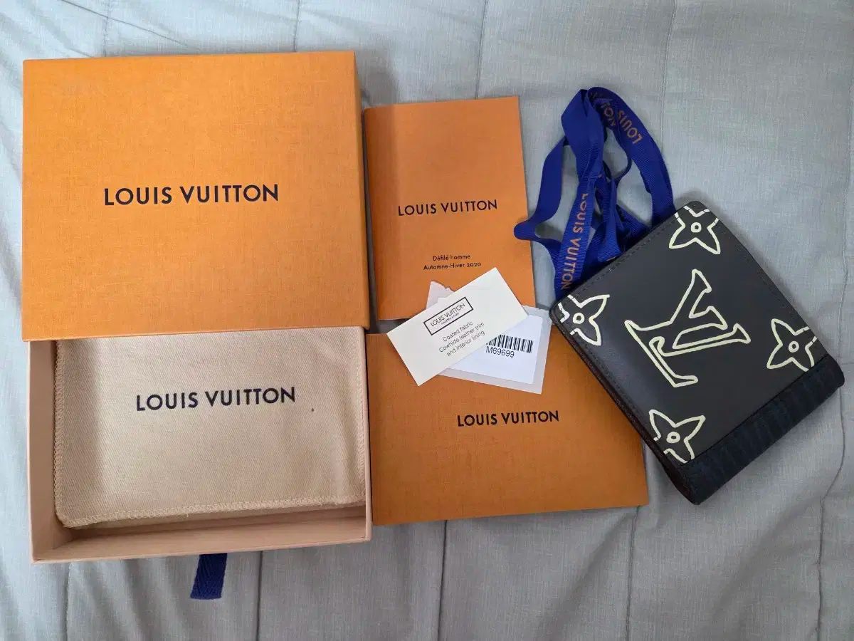 OS Louis Vuitton ルイヴィトン ルイヴィトン ヴァージル ミュルティプリ ウォレット 版