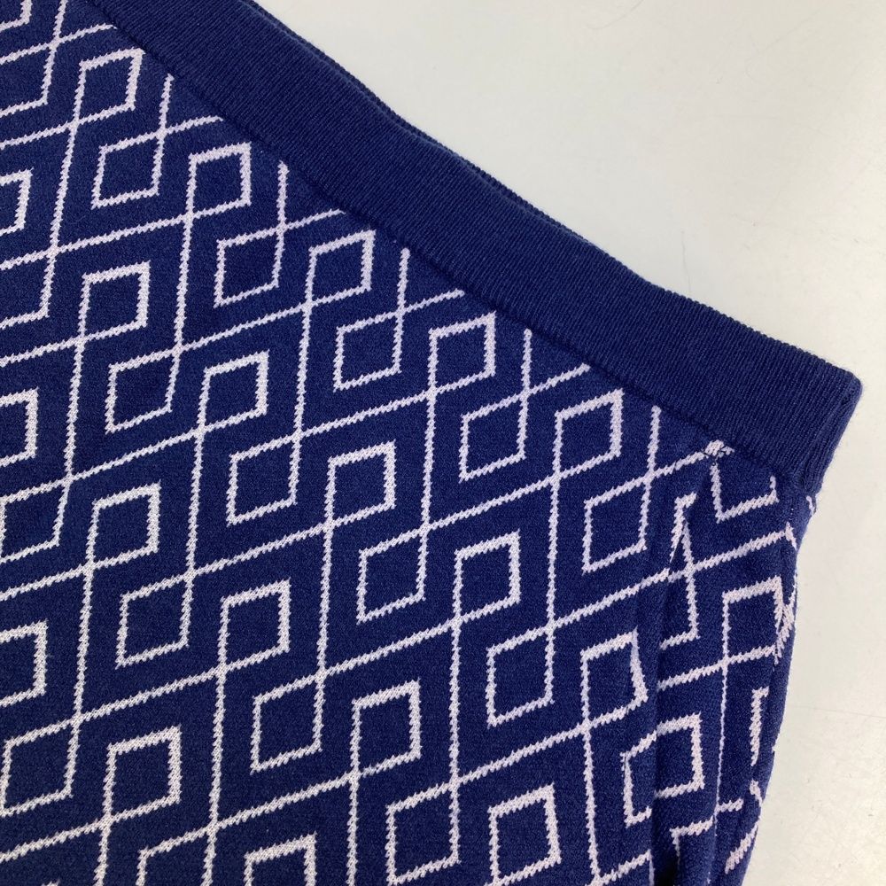 総柄 ネイビー系