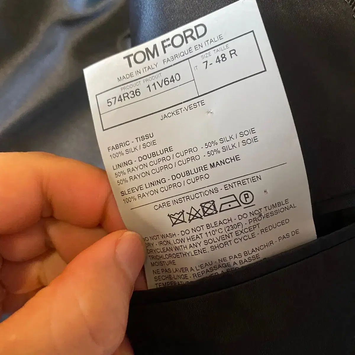 TOM FORD(トムフォード) オコナー 黒 カクテル 夕食 シルク ジャケット 