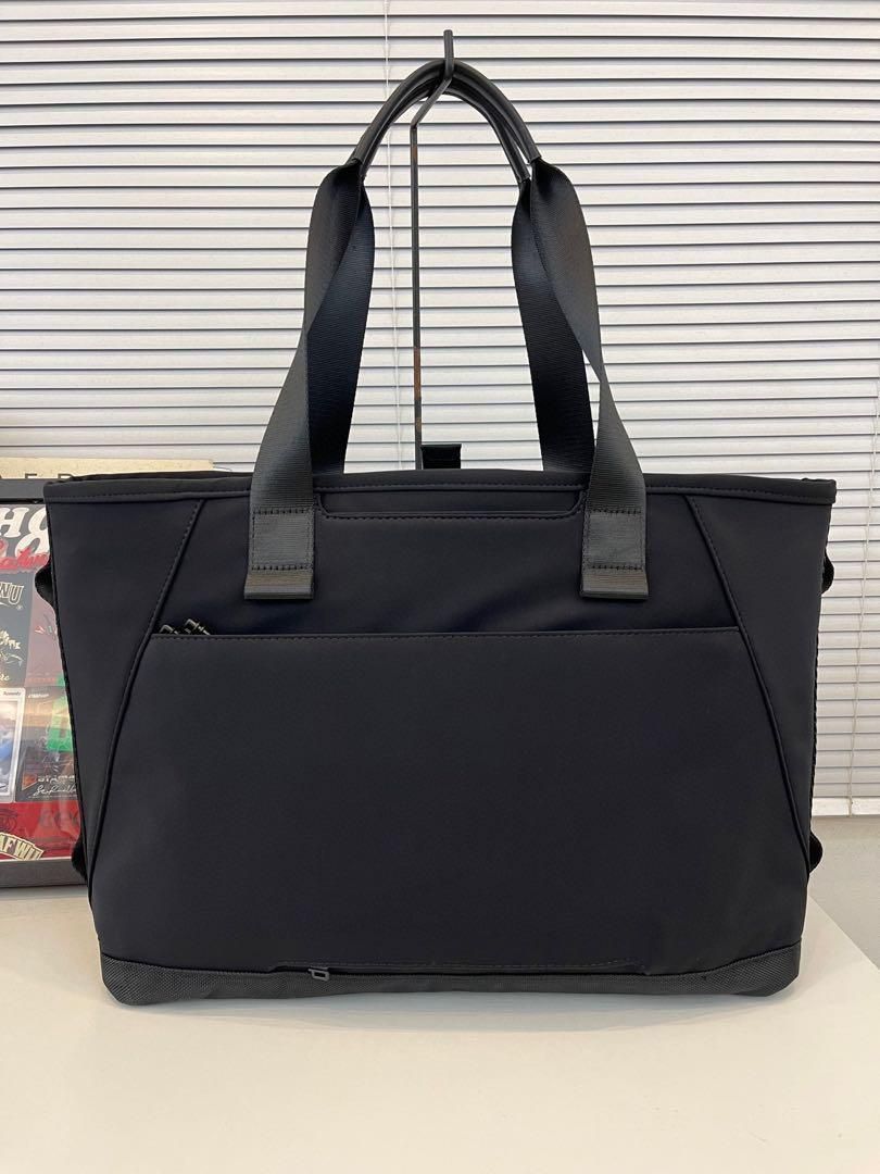 新品 TUMI LUNAR NEW YEAR「リトリート」トート ドラゴン 