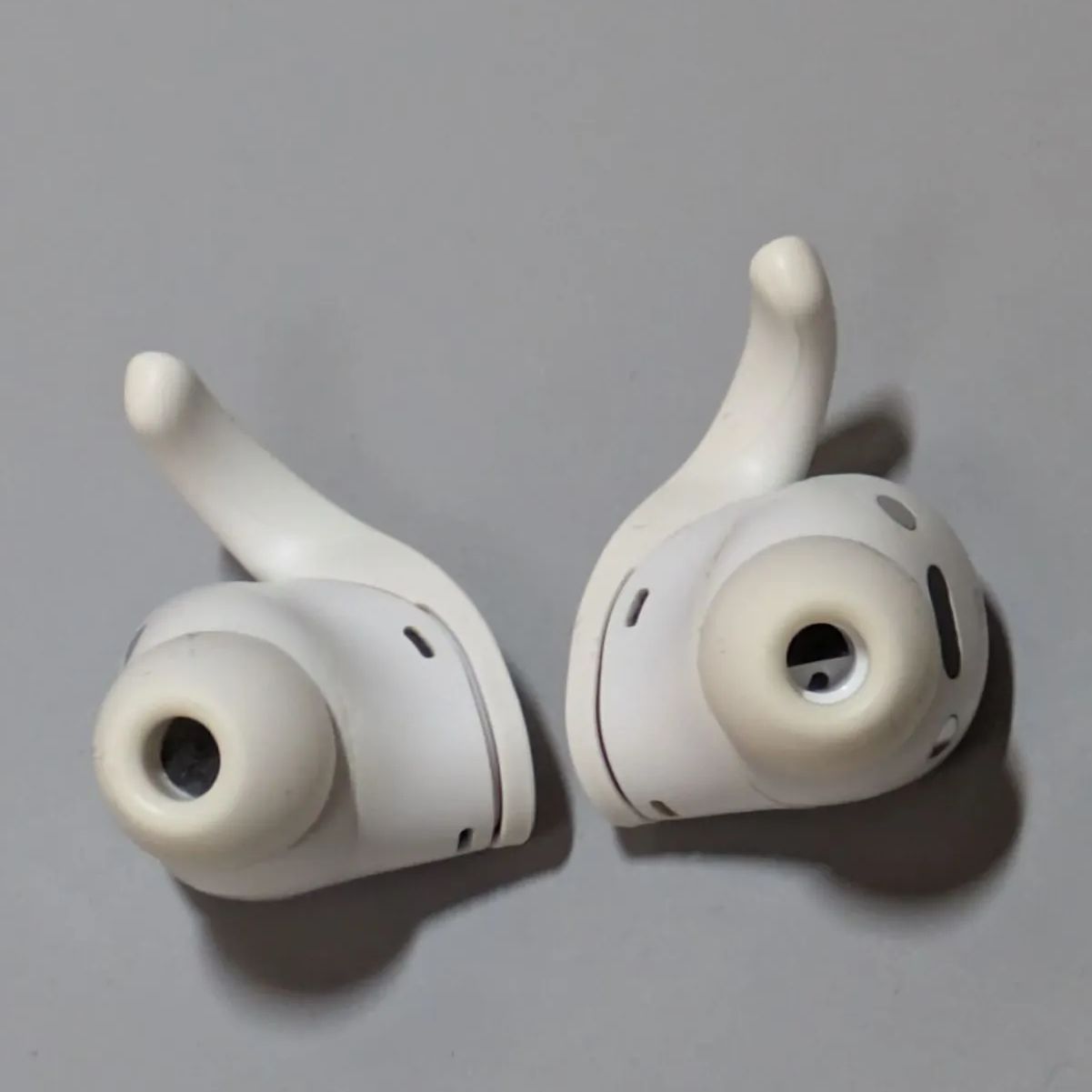 Bluetooth イヤホン ビーツフィットプロ 白 Beats Fit Pro