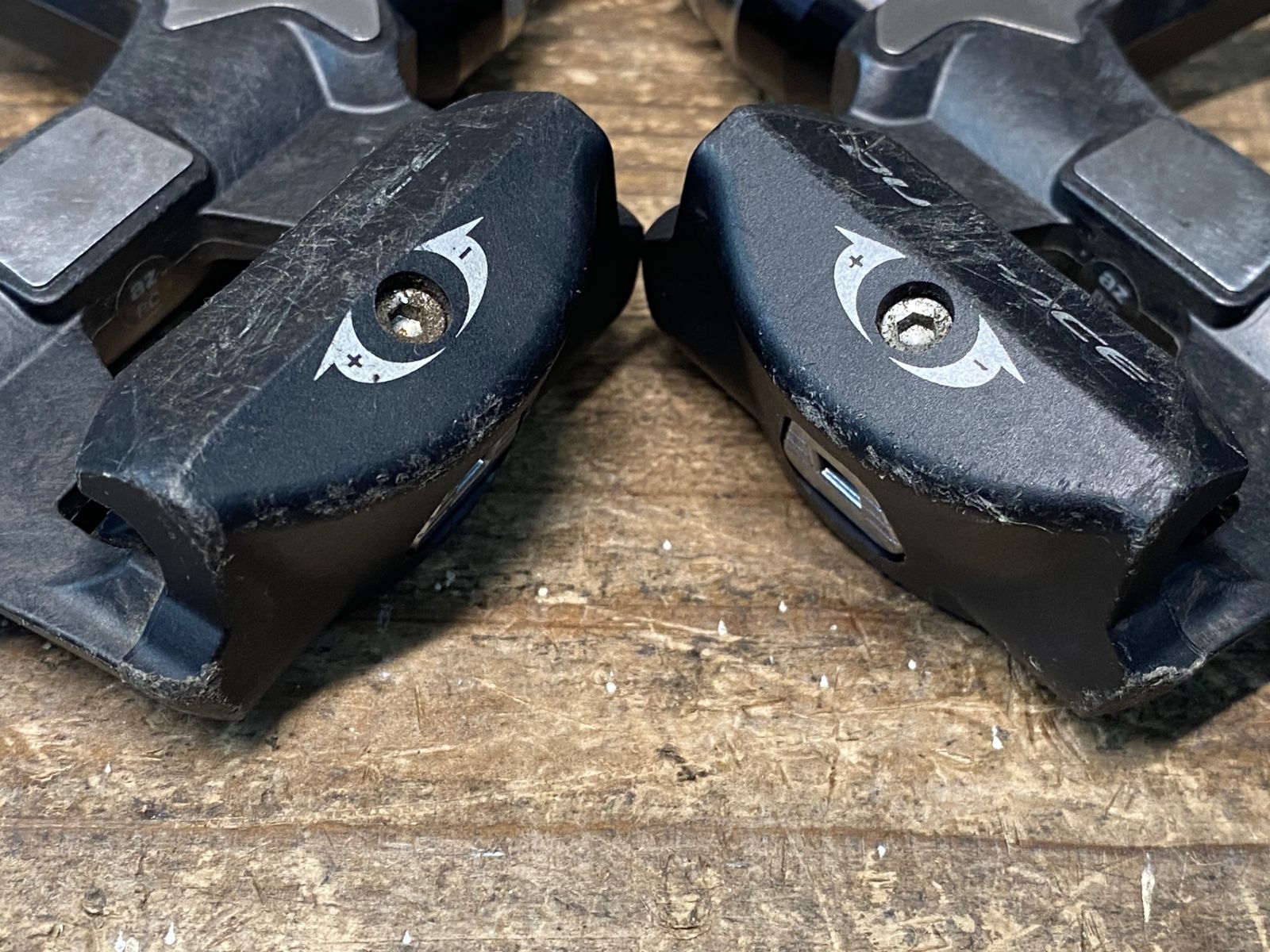 IS772 シマノ SHIMANO デュラエース DURA-ACE PD-R9100 ビンディング
