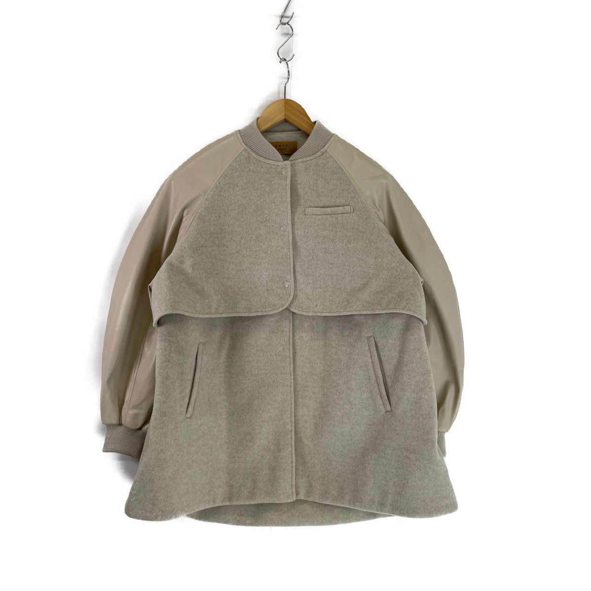 AMERI アメリ ベージュ UND LAYERED STADIUM JUMPER M UND LAYERED