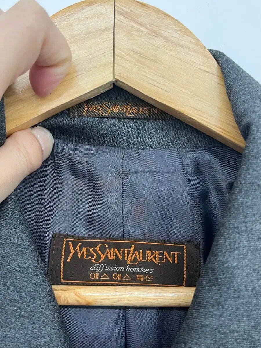 YSL グレー