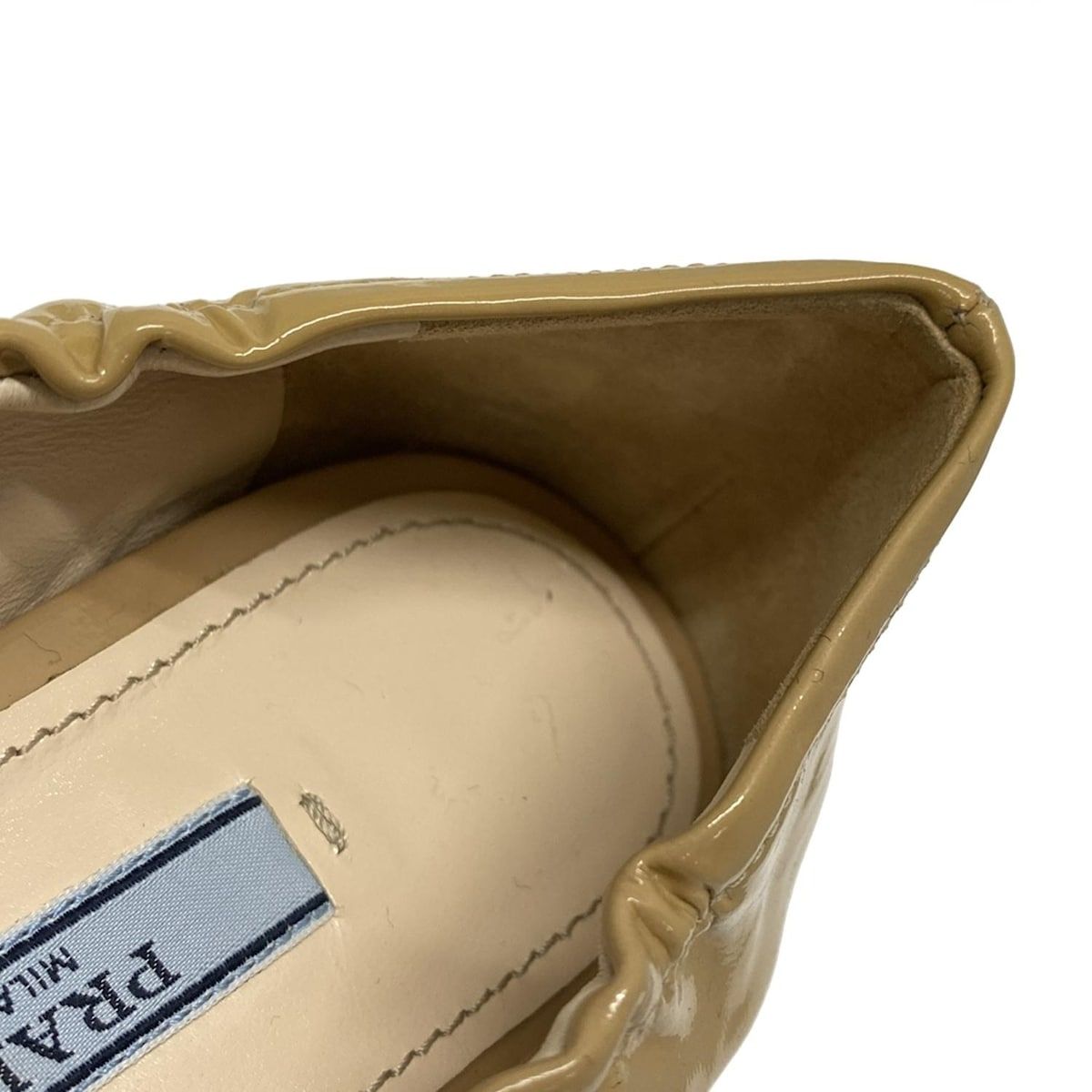 PRADA(プラダ) フラットシューズ 37 レディース - ライト