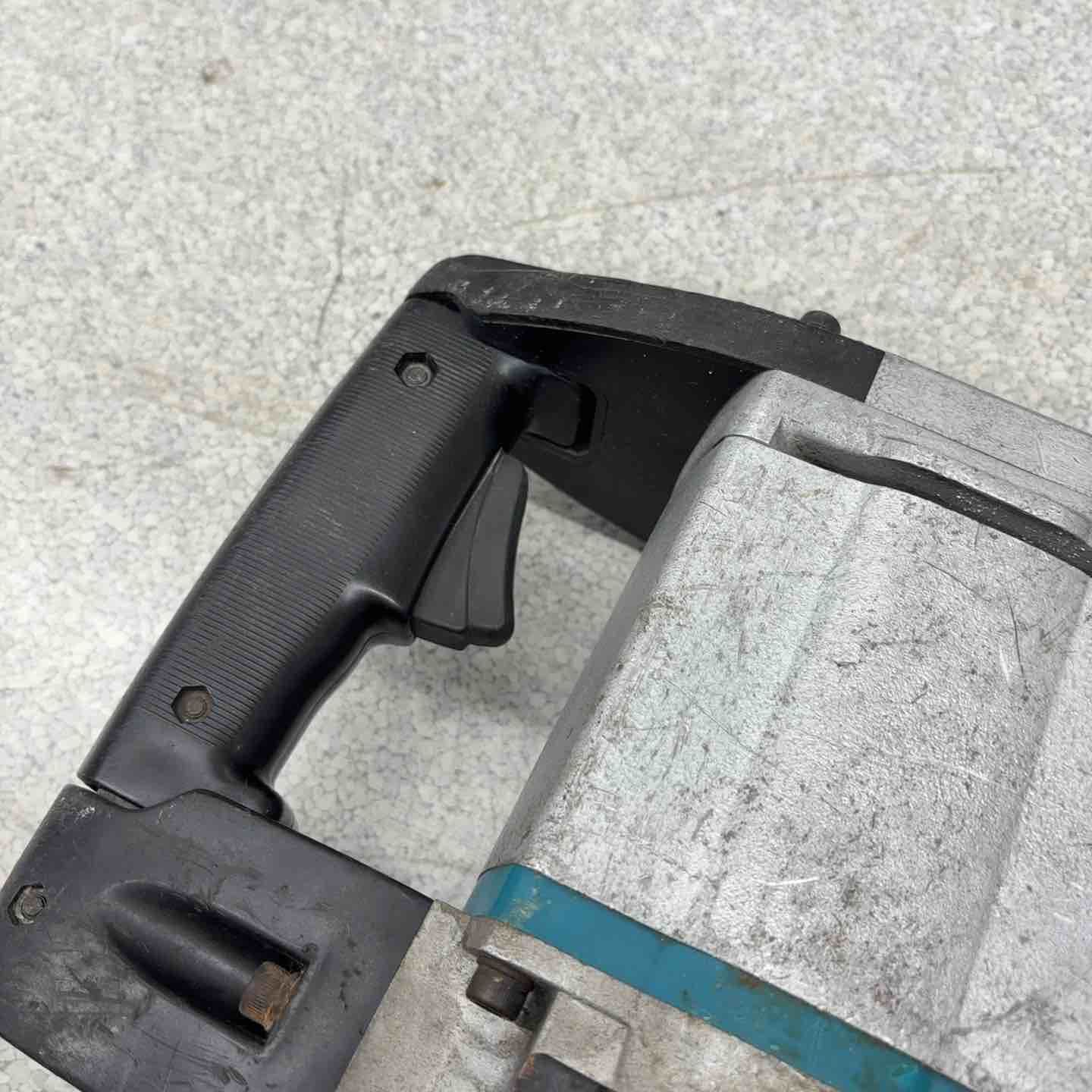 ☆マキタ(makita) 電動ハンマ HM1500【八潮店】 - メルカリ