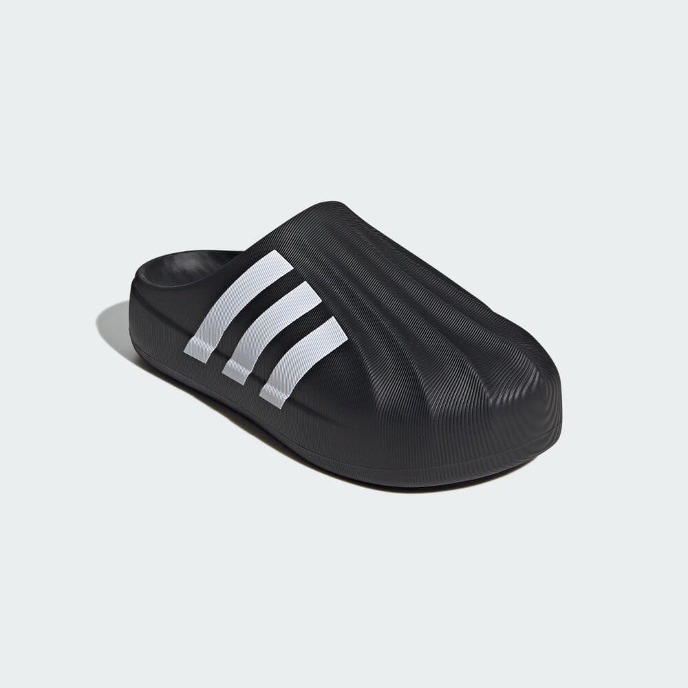 Adifom Superstar