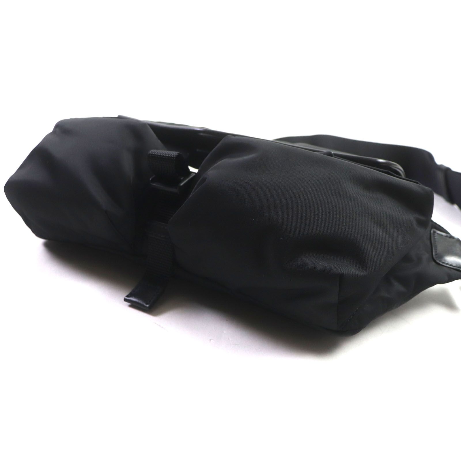 極美品▽PRADA プラダ 2VH174 トライアングルロゴ Re-Nylon