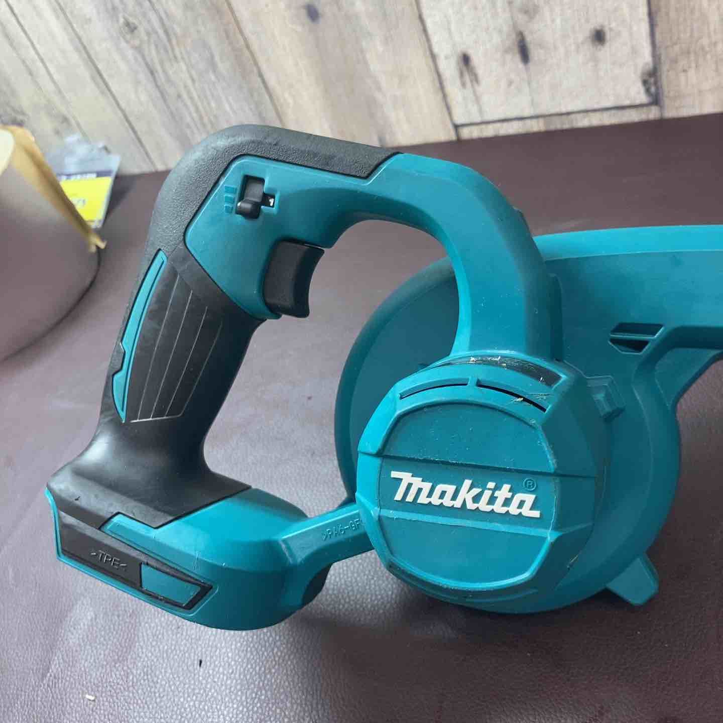 Makita - マキタ充電式ブロワ　UB185DZ 中古 ub185dzの新品・未使用品・中古品｜Yahoo!フリマ（旧PayPayフリマ）