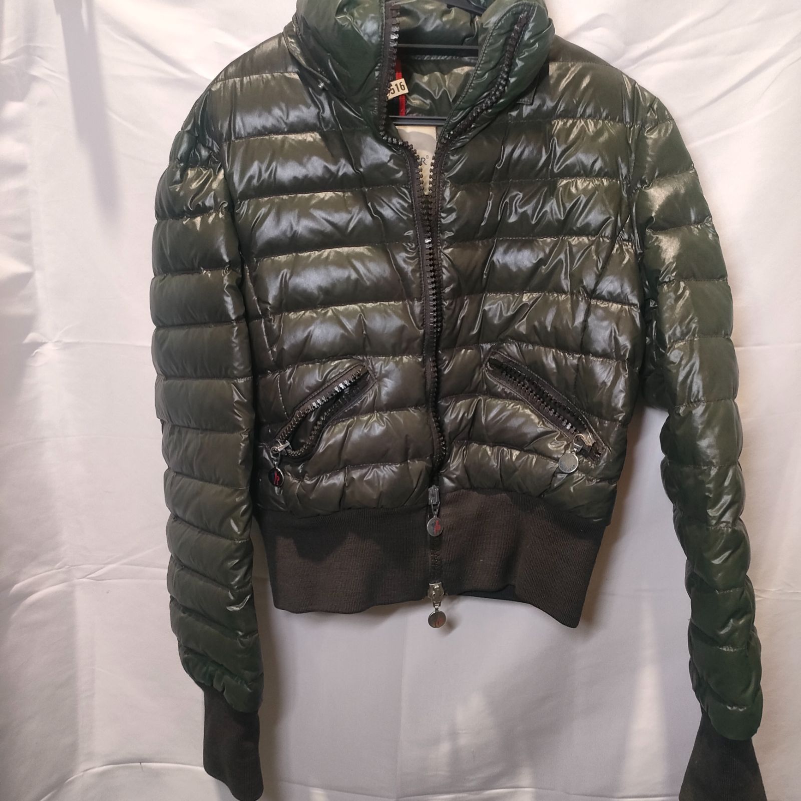 SALE【レア・クリーニング済】MONCLER モンクレール ダウン SALE【レア・クリーニング済】MONCLER モンクレール ダウン