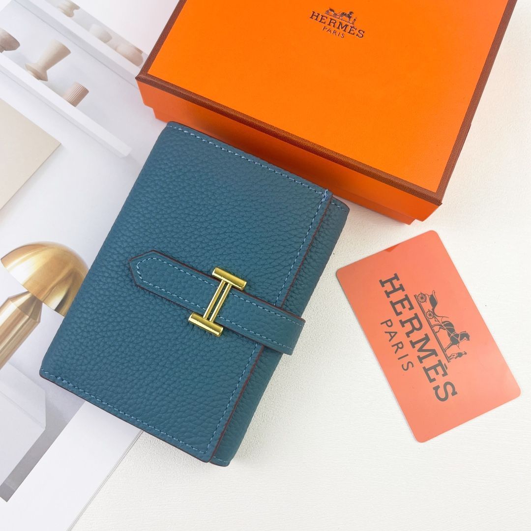コンパクトで機能的♪【HERMES】ミニ財布 BEARN MINI★Orange 本日限定特価】Hermes Bearn ミニ財布 エプソムレザー ゴールド