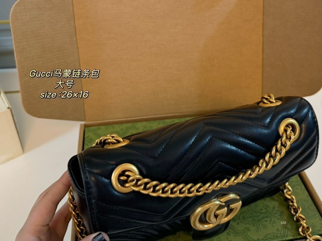 GUCCIグッチGG Marmontミニマモンチェーンバッグ、ハンドバッグ