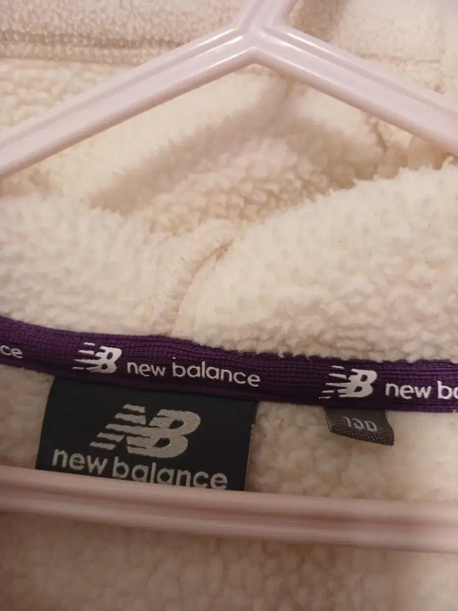 ニューバランス