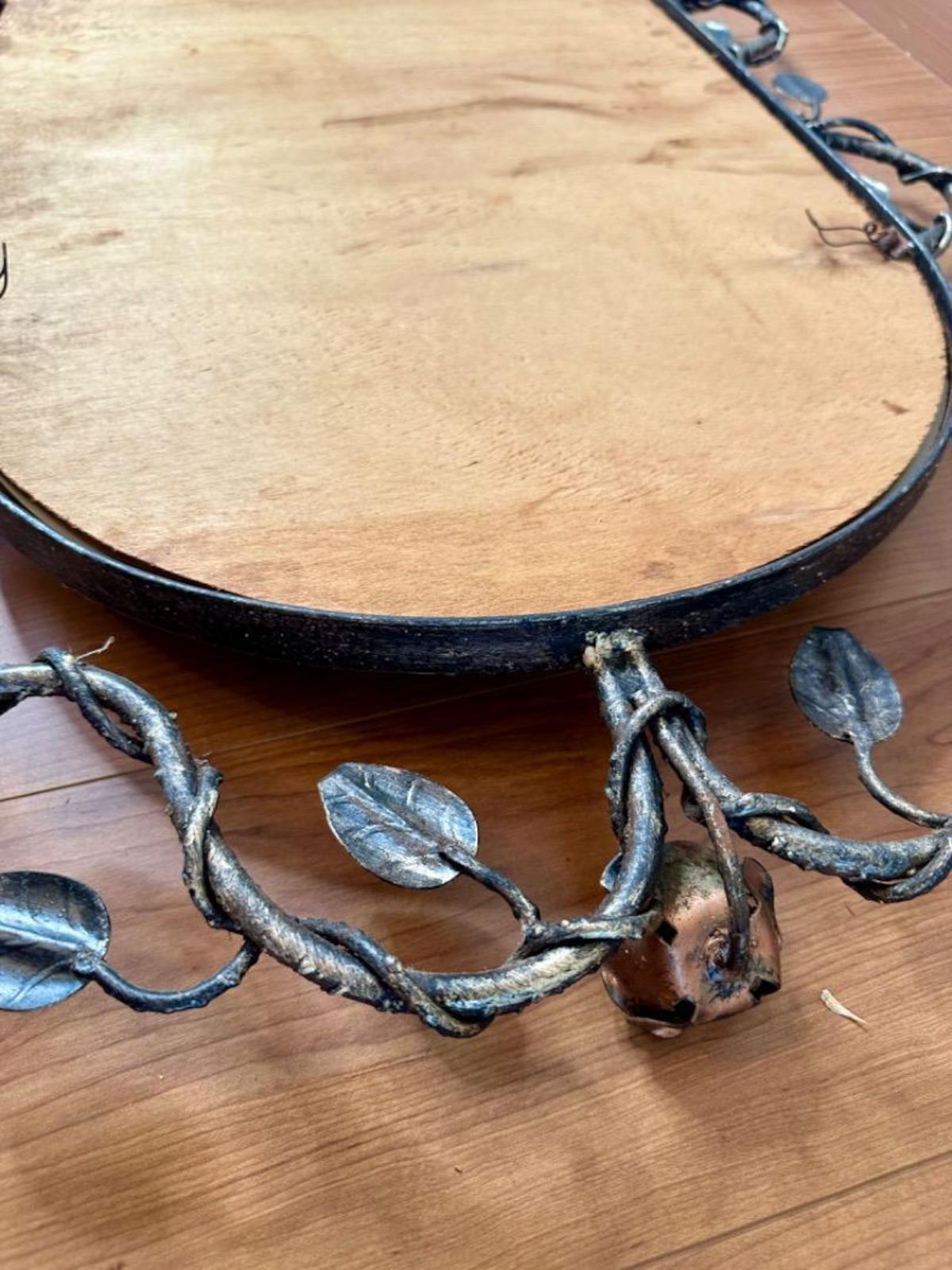 フランス アンティーク ミラー アイアン 壁掛け鏡 フランスから届いた