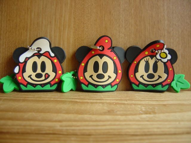 ♯Fta17Ctディズニーキャラいちごキーカバー全6種の通販 by