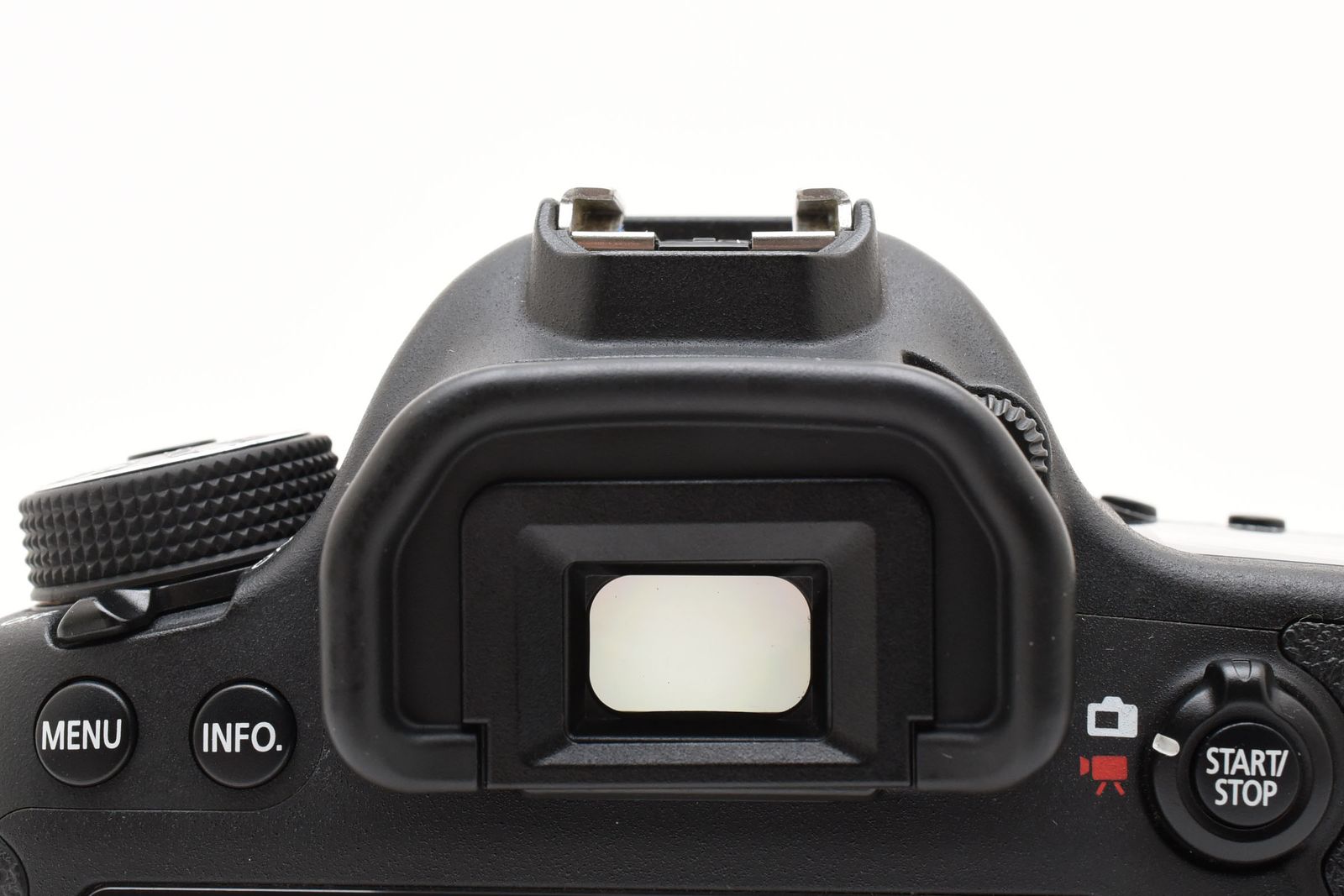 Canon EOS 6D 5,857ショット!! 標準～中望遠レンズ #8430 - メルカリ