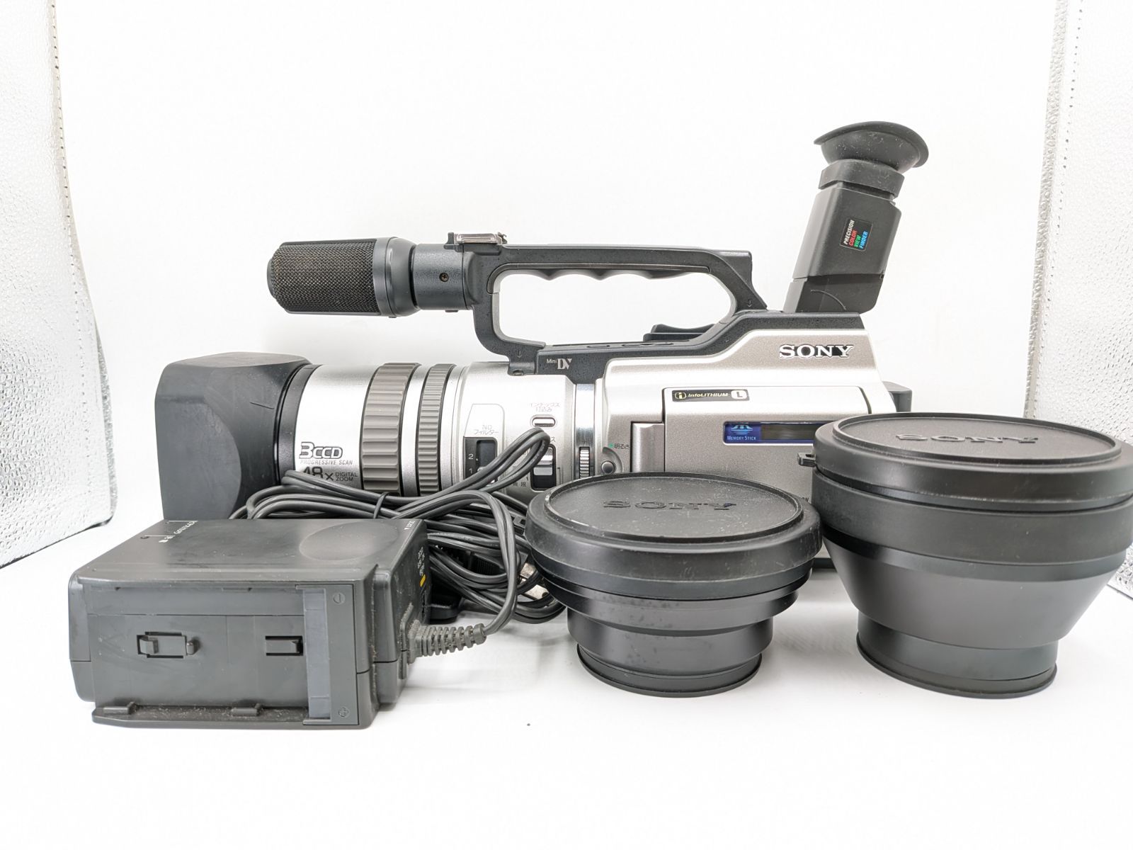 ❀動作〇❀SONY ビデオカメラ DCR-VX2000 スケートボード 美品・動作〇】SONY ビデオカメラ DCR-VX2000 スケートボード